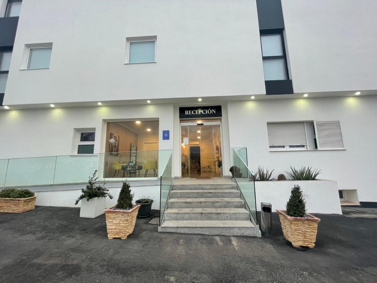 Hotel Ibi Exteriör bild