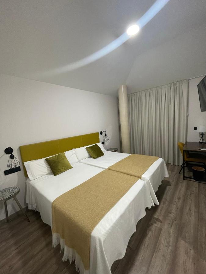 Hotel Ibi Exteriör bild