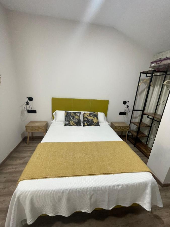 Hotel Ibi Exteriör bild
